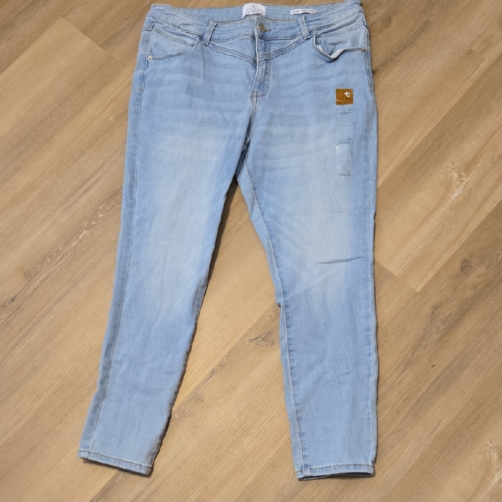 True Craft Blue Skinny Jeans Modern Style